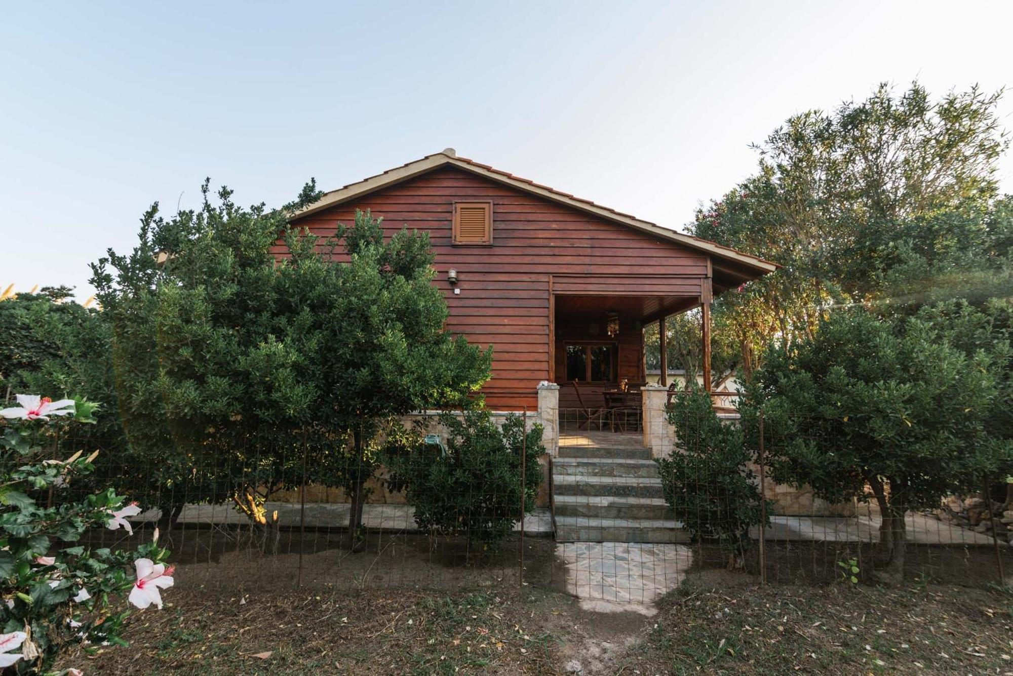 Wooden Beach House Villa Gerani  Exterior foto