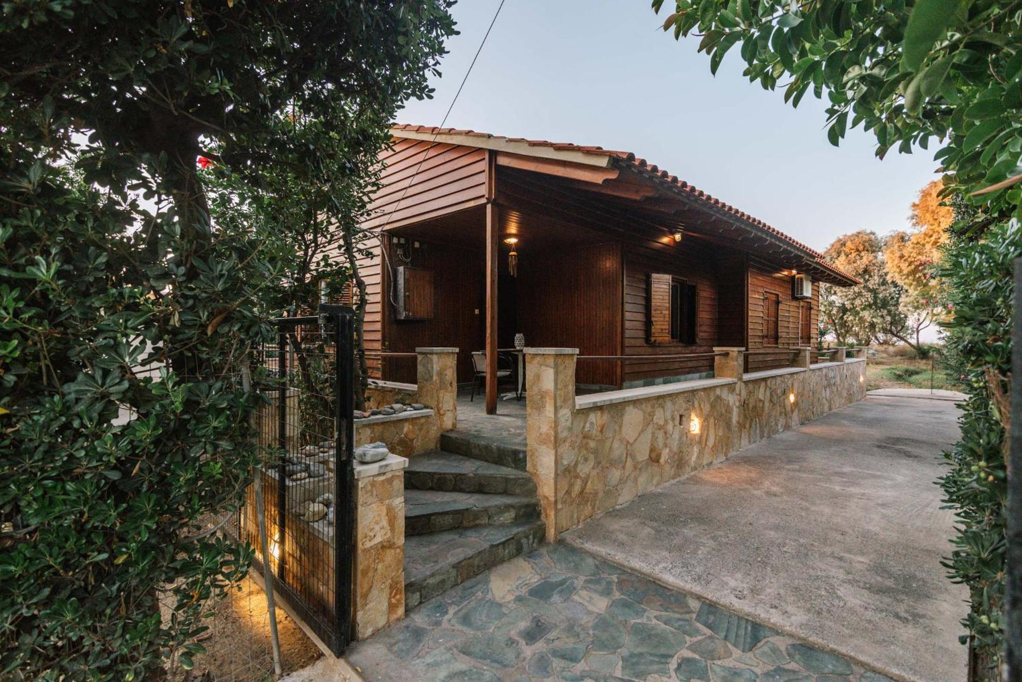 Wooden Beach House Villa Gerani  Exterior foto